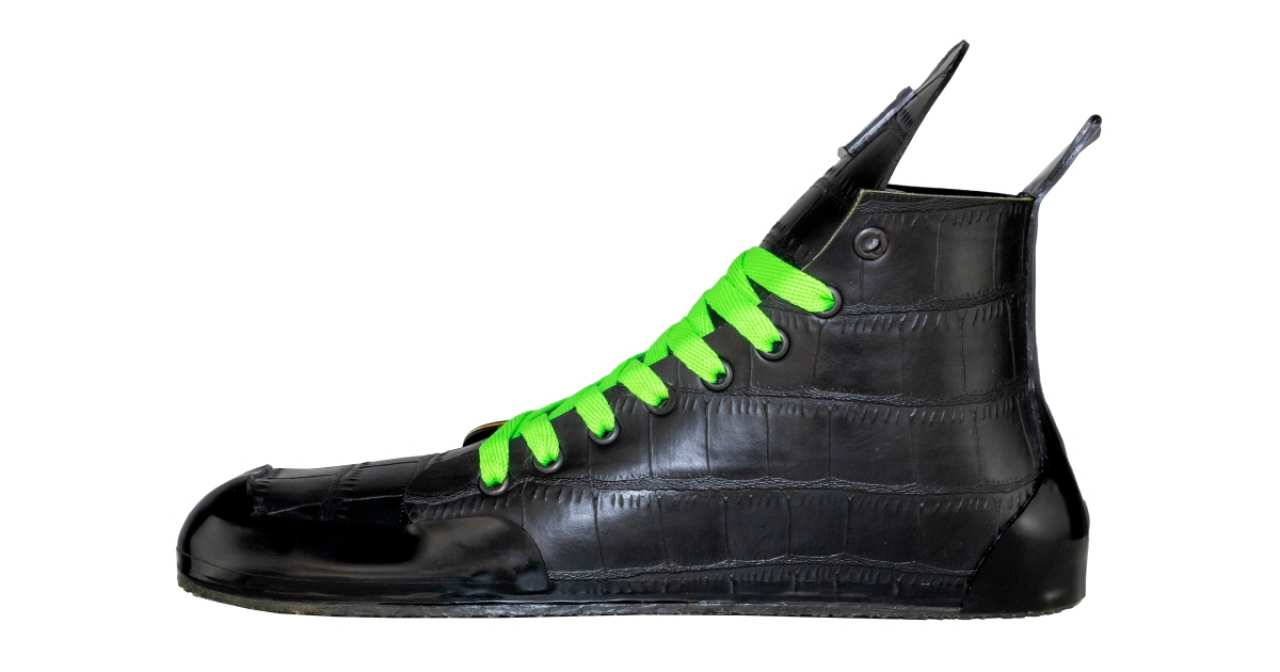 Laser Croc RubberTech-Clothing - Latex Sneakers CROC black green Laser Edition ...